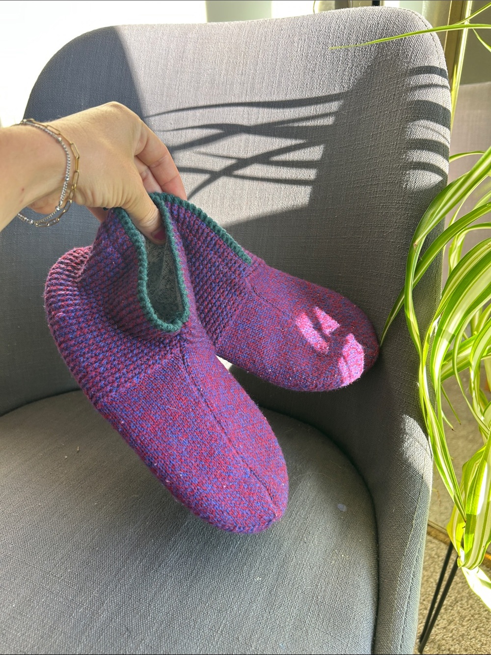 Bombas Purple Knit Slip-On Slippers with Teal Trim